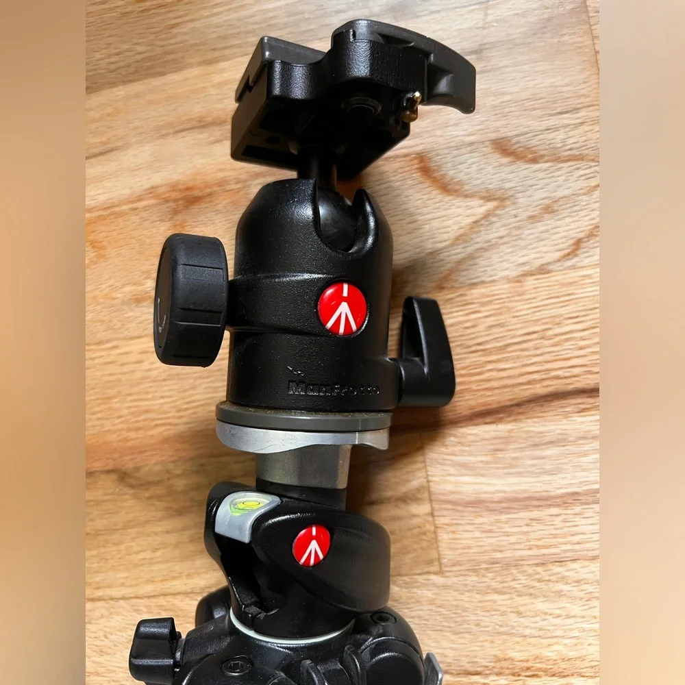 Manfrotto Tripod